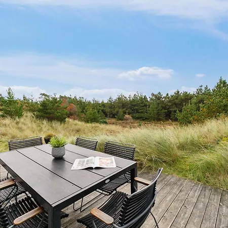 1062 Holiday home